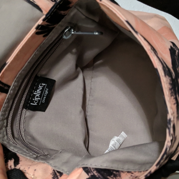 Kipling Live Light - Coral Flower Crossbody W/Adjustable Straps - Picture 4 of 6